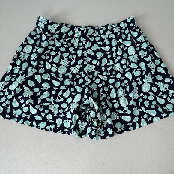 J Jill Wearever Shorts Size M Blue Fruit Print Pull On Pockets - Picture 9 of 11